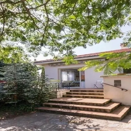 House Le Sans Souci * Machecoul